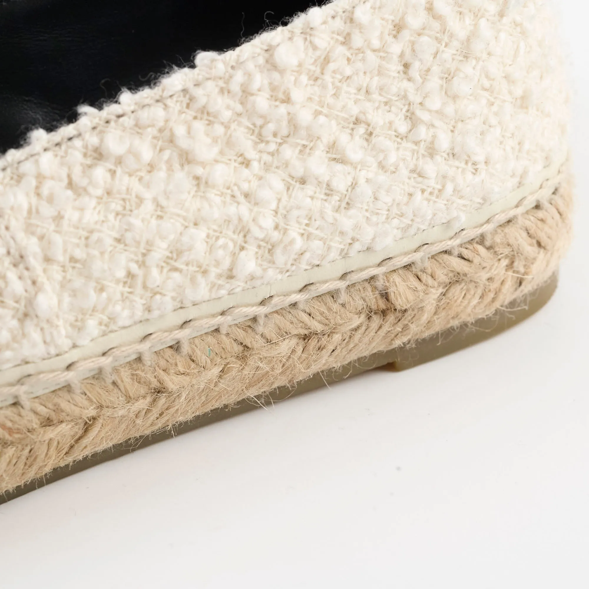Chanel Espadrilles White/Black Size 40