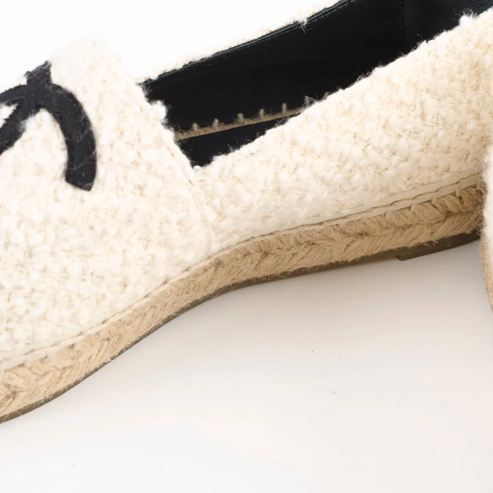 Chanel Espadrilles White/Black Size 40