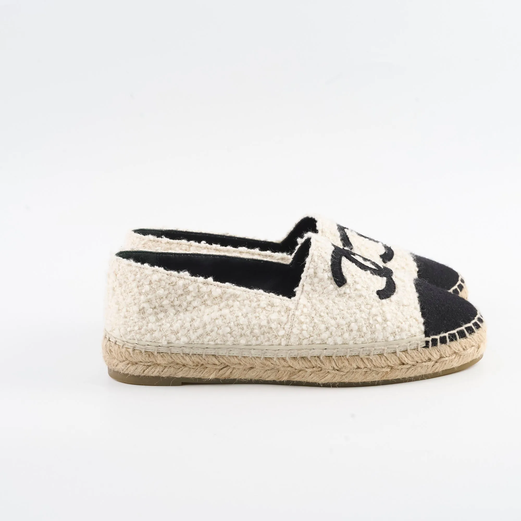 Chanel Espadrilles White/Black Size 40