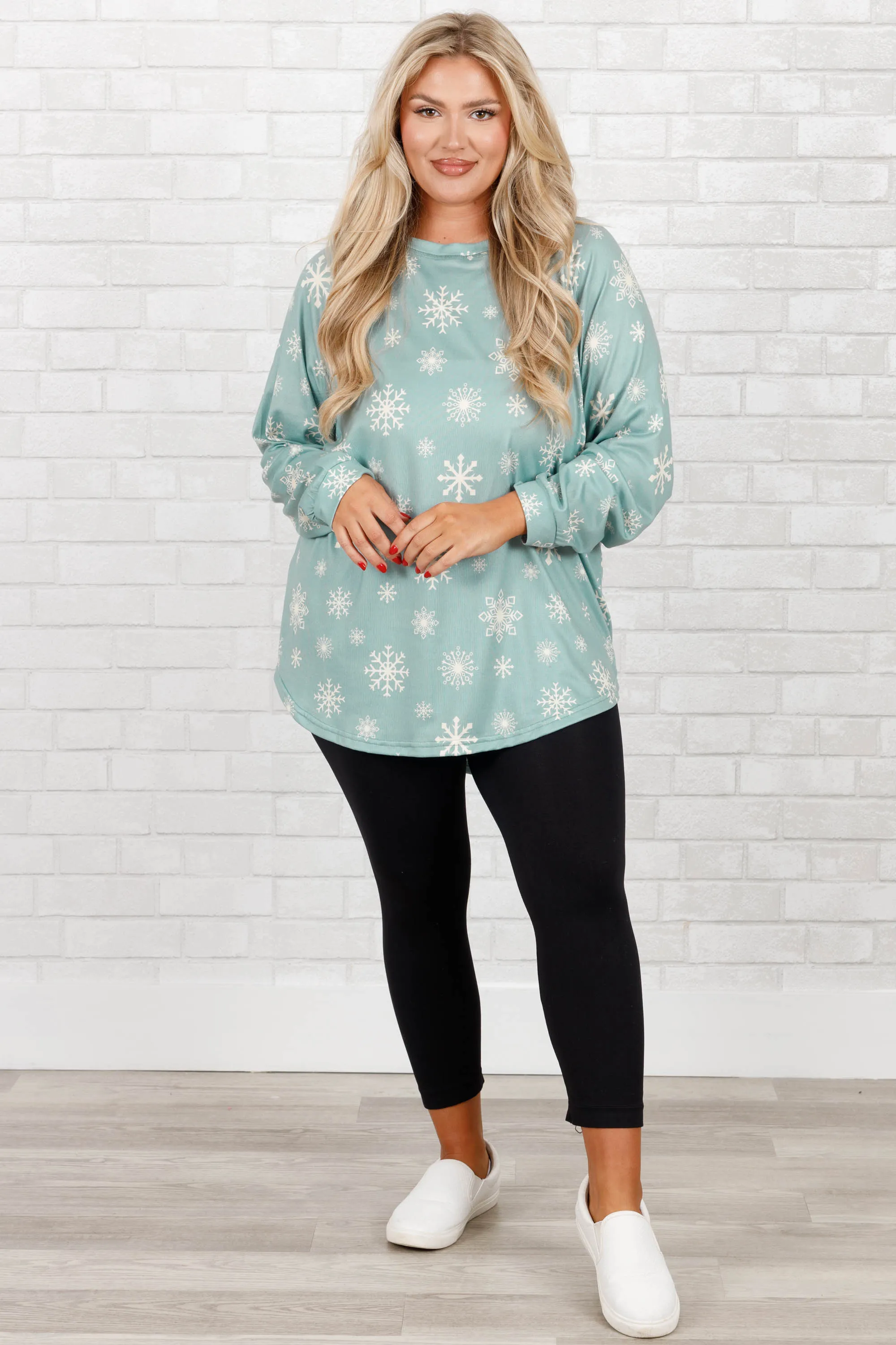 Curved Hem Slouchy Dolman Tunic, Festive Mint Snowflake