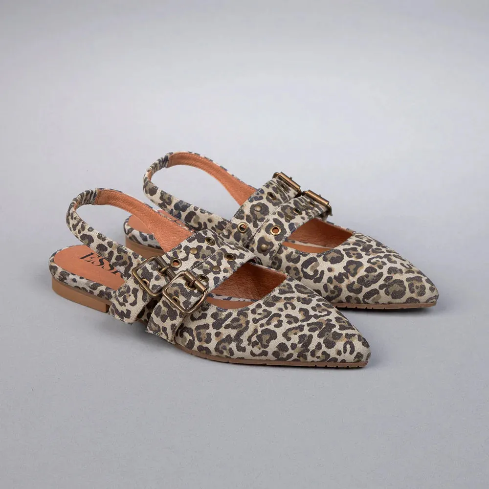 Esska Hope Slingback Flats in Leopard