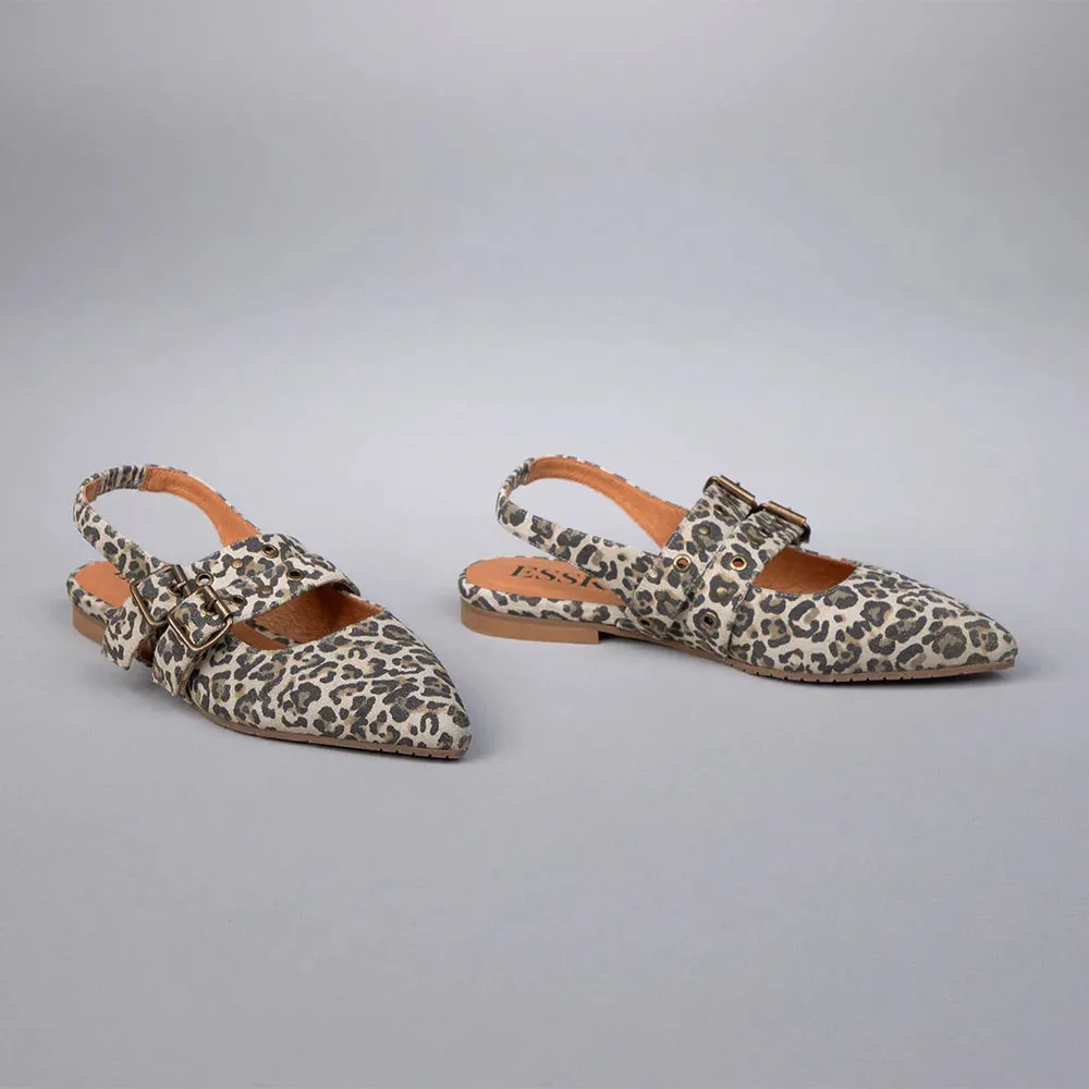 Esska Hope Slingback Flats in Leopard