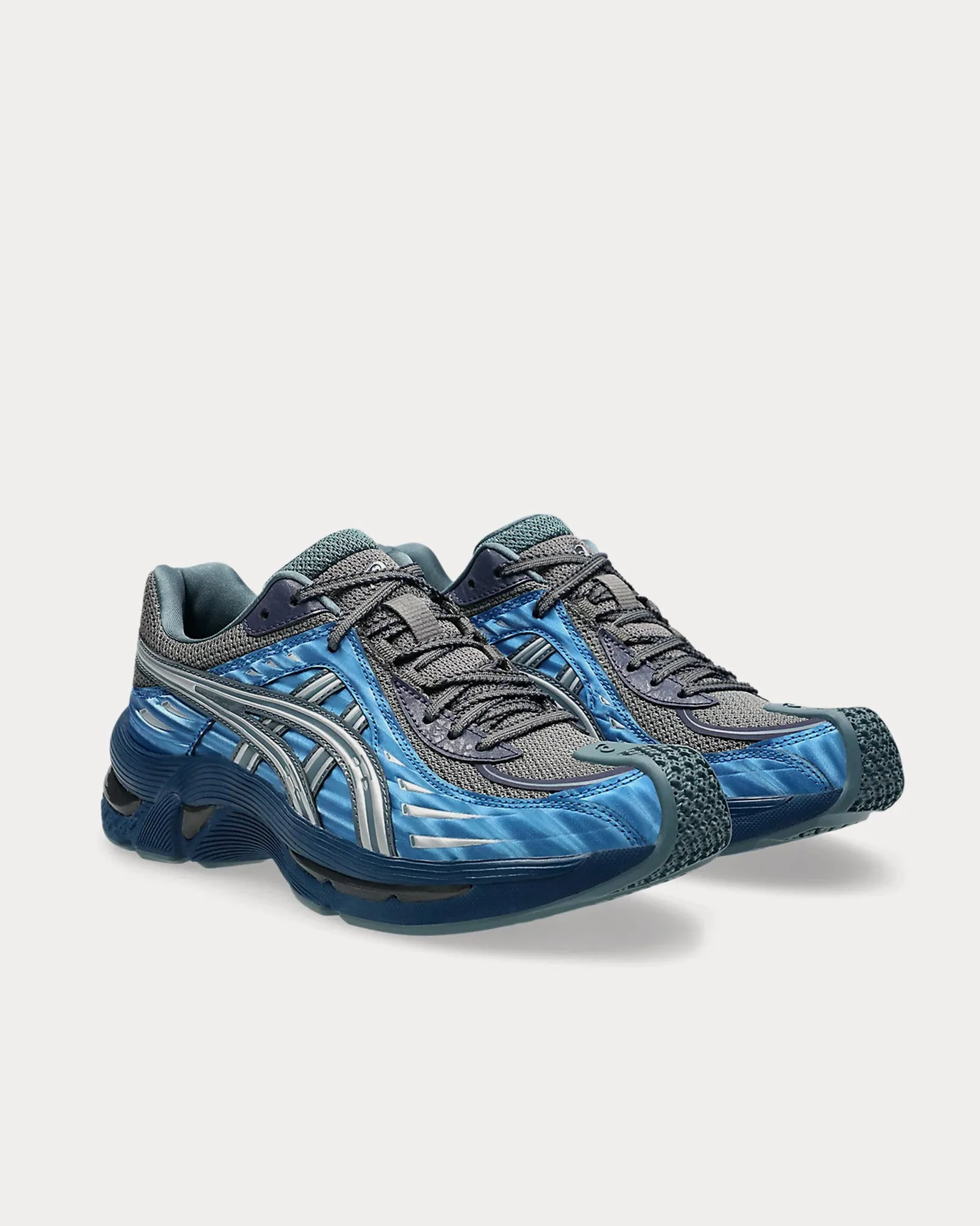 Gel-Flammae Blue / Ironclad Low Top Sneakers