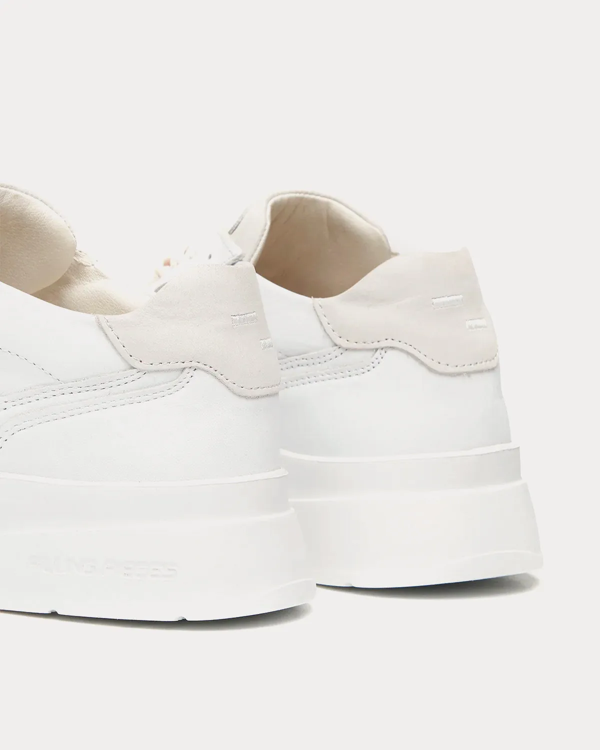 Jet Runner White / Grey Low Top Sneakers