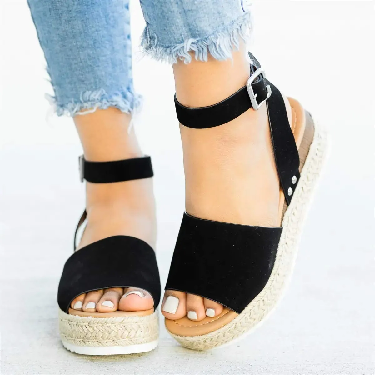 LAICIGO Women’s Flatform Espadrilles Ankle Strap Buckle Open Toe Faux Leather Studded Wedge Summer Sandals