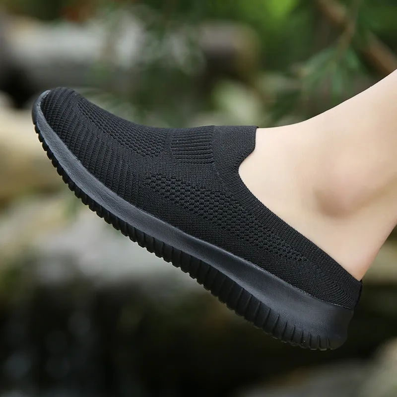 Nanccy Thick Sole Casual Comfortable Sports Slippers