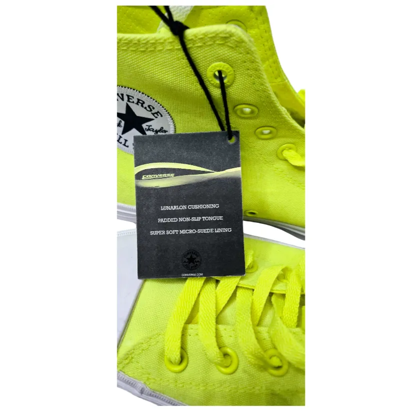 New *Chuck Taylor All Star II High-Tops M/10.5 W/12.5 Converse #150157C