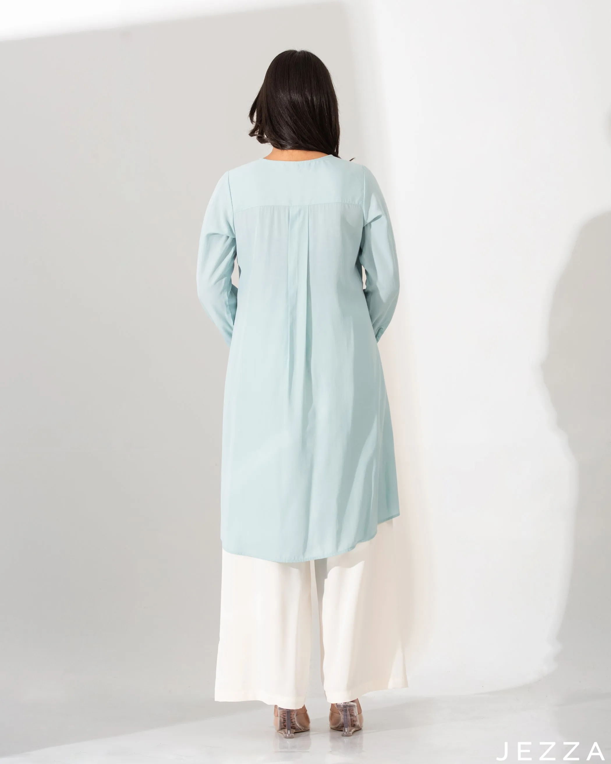 Sleek Buttoned Placket Top 60812