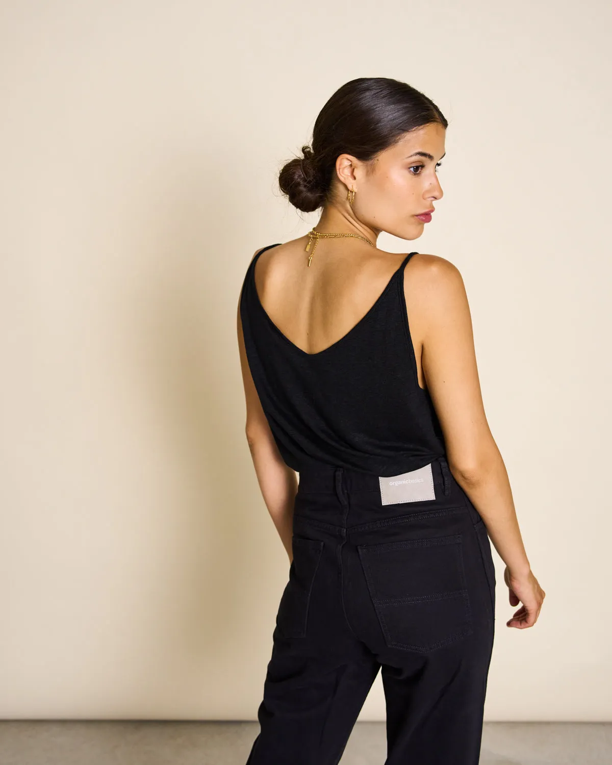 SLIP TOP TRIANGLE FLOW BLACK