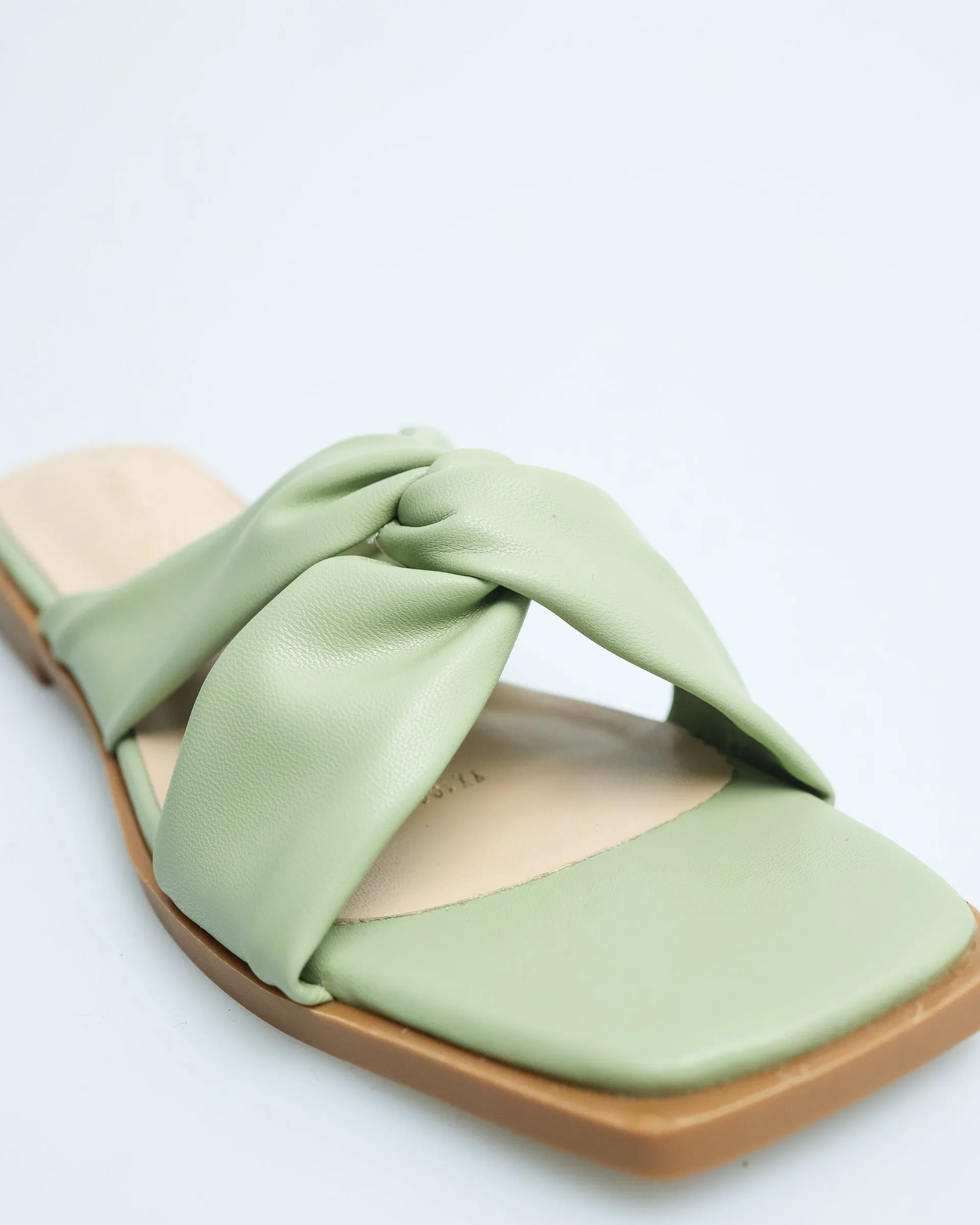 Tomaz YX106 Ladies Twist Strap Sandals
