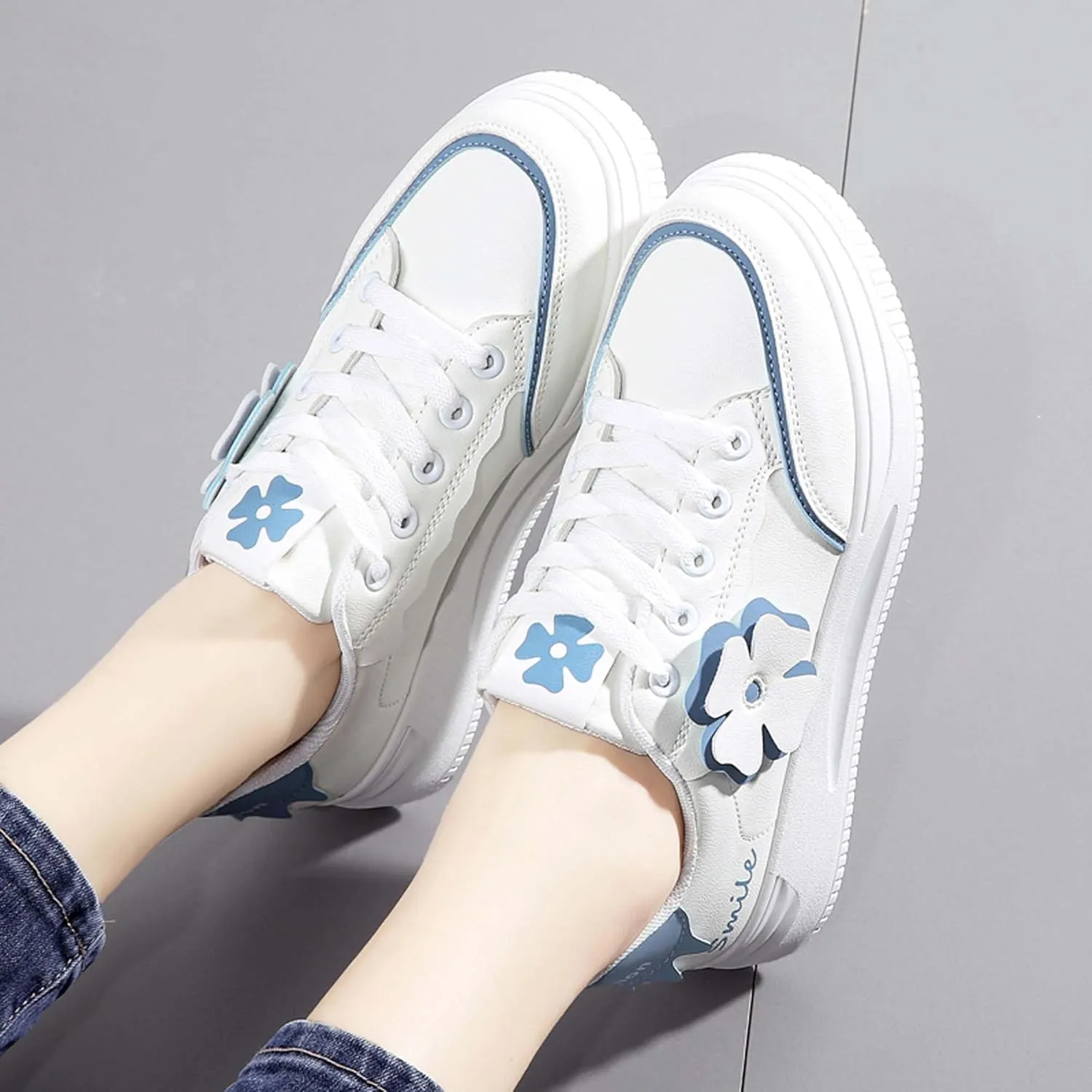 Women's Fashion Flower Flat Sports Skateboarding Shoes Anti Slip Shock Absorbing Tennis Shoes Ultra Light Breathable Casual Walking Shoes