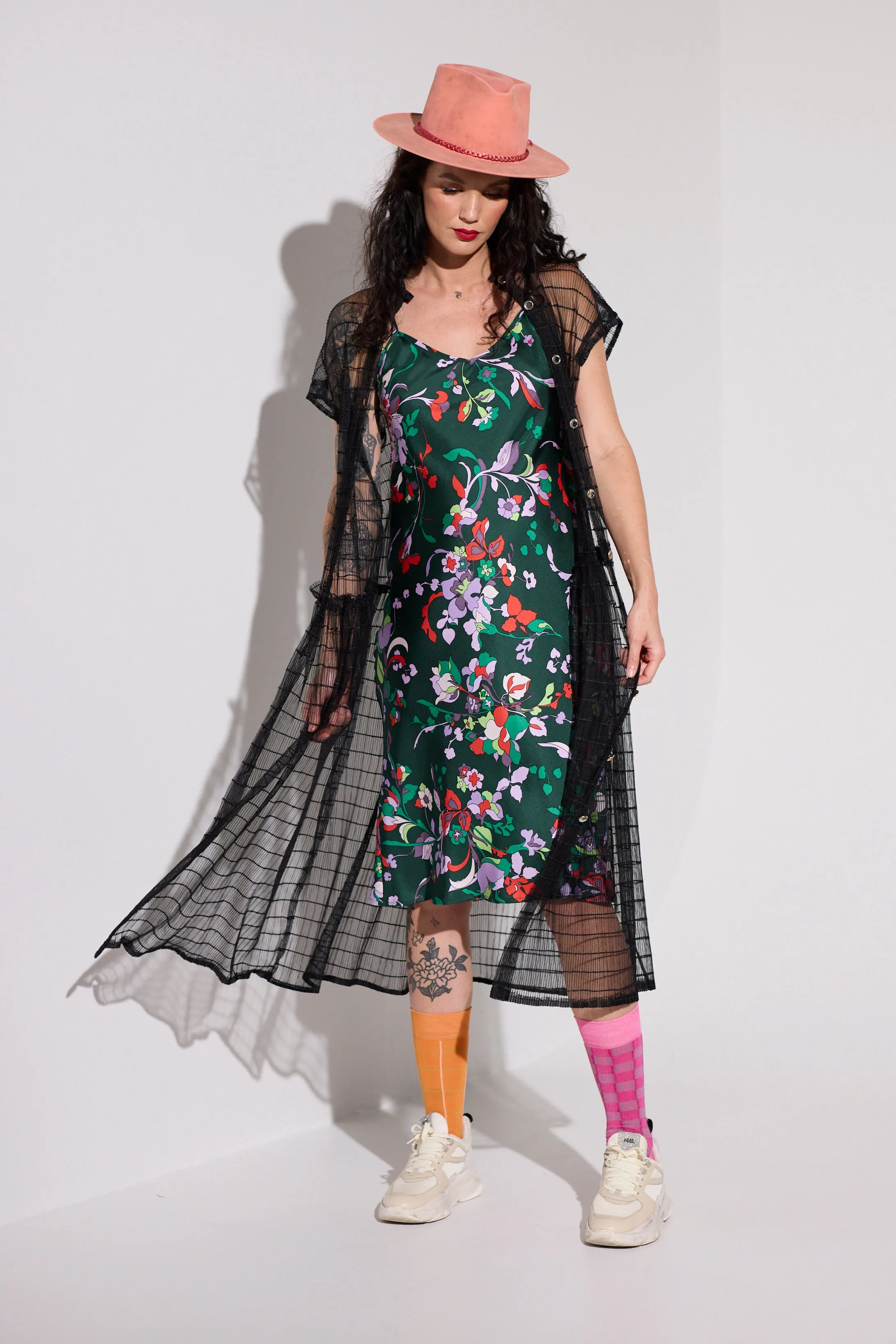 WORLD 5070A R&R Dress