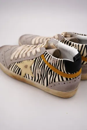 Zebra Mid Star Sneakers